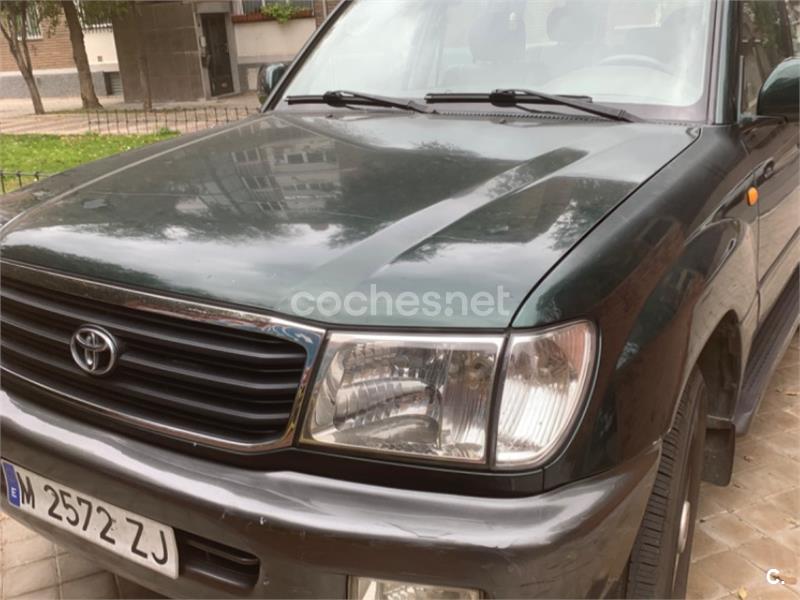 TOYOTA Land Cruiser 100 4.2 TDI VX AUTO CUERO