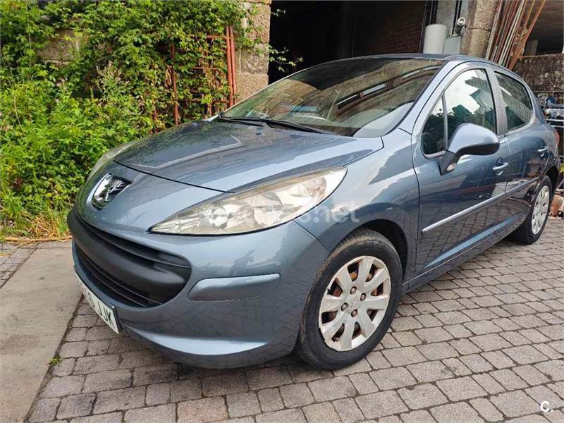 PEUGEOT 207