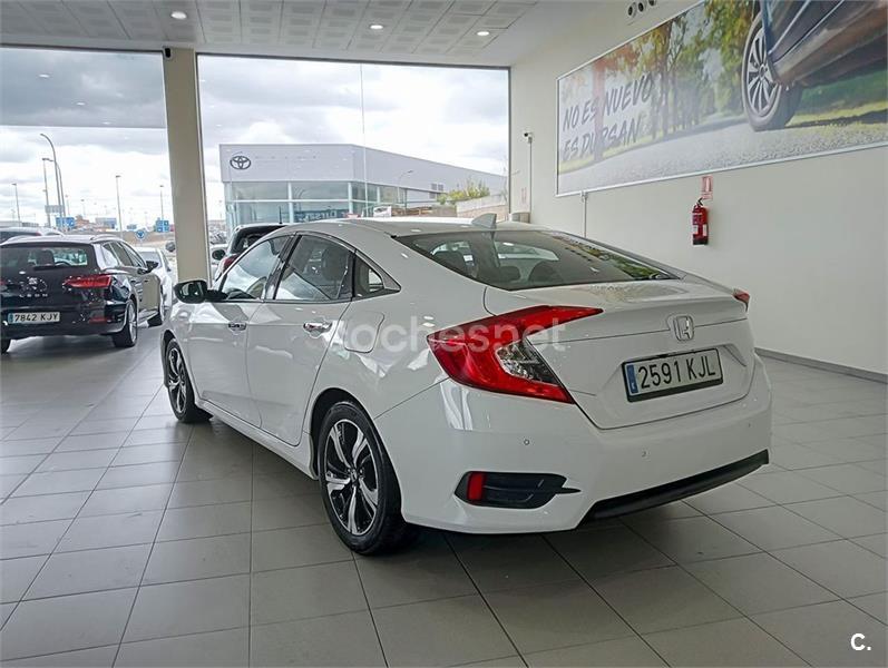 HONDA Civic 1.5 IVTEC TURBO ELEGANCE NAV