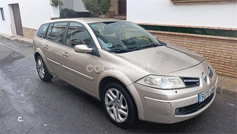 RENAULT Megane