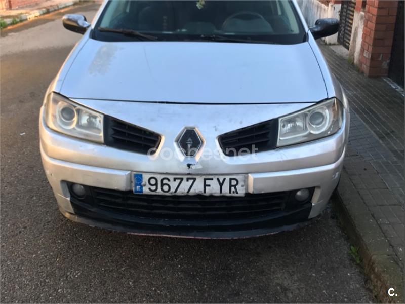 RENAULT Megane Dynamique 1.5dCi105