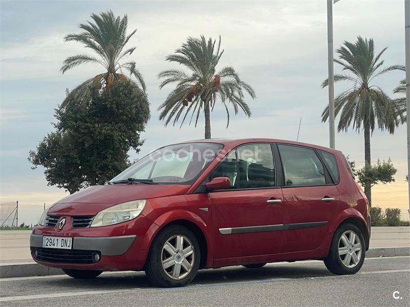 RENAULT Scenic CONFORT AUTHENTIQUE 1.5DCI100