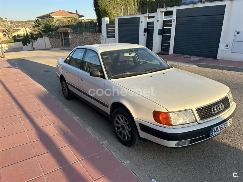 AUDI 100 100 AVANT 2.3