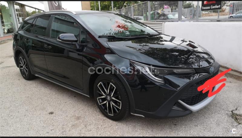 TOYOTA Corolla 2.0 180H TREK ECVT TOURING SPORT