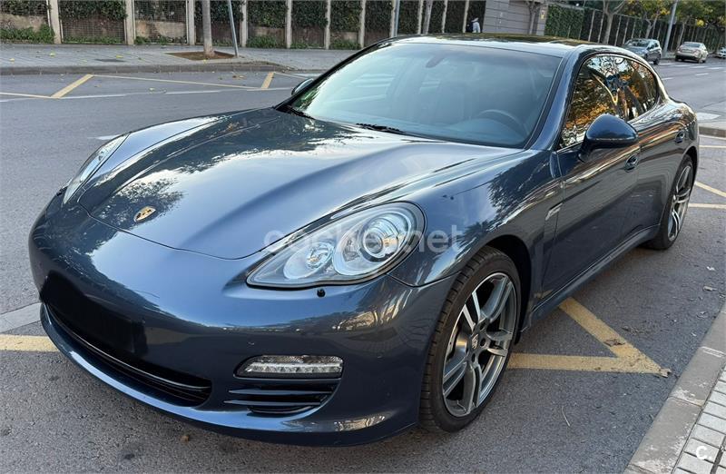 PORSCHE Panamera S