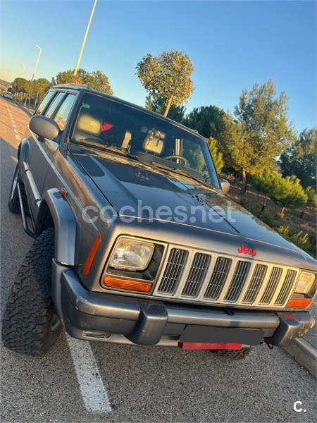 JEEP Cherokee 2.5TD LIMITED