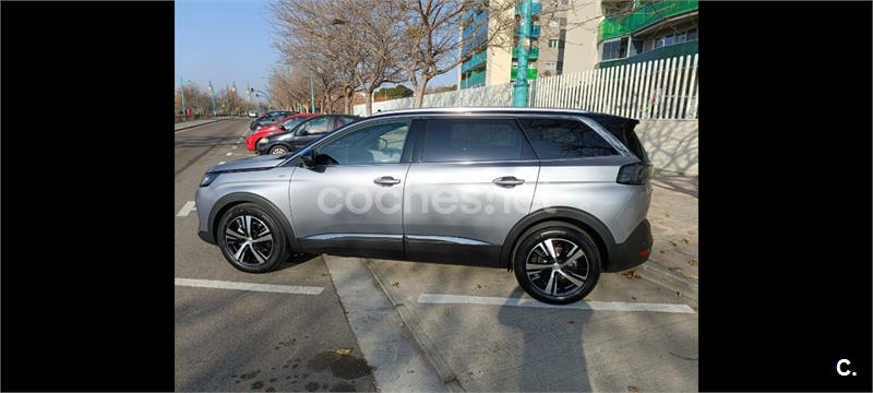 PEUGEOT 5008 Hybrid 1.2 GT eDCS6