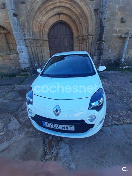 RENAULT Twingo