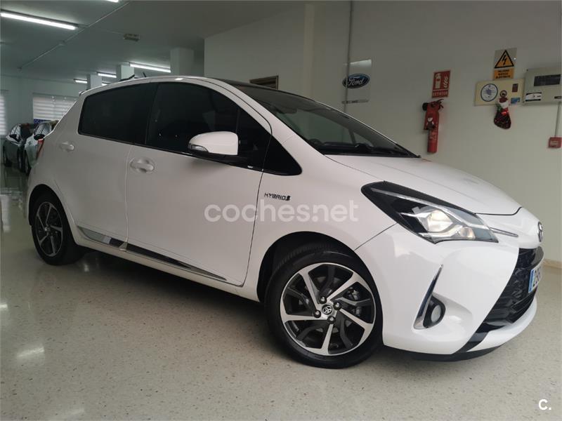 TOYOTA Yaris 1.5 100H Feel 20 Aniversario