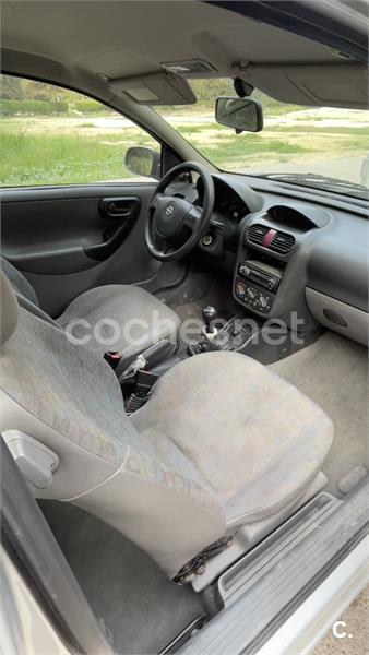 OPEL Corsa Comfort 1.2 16v