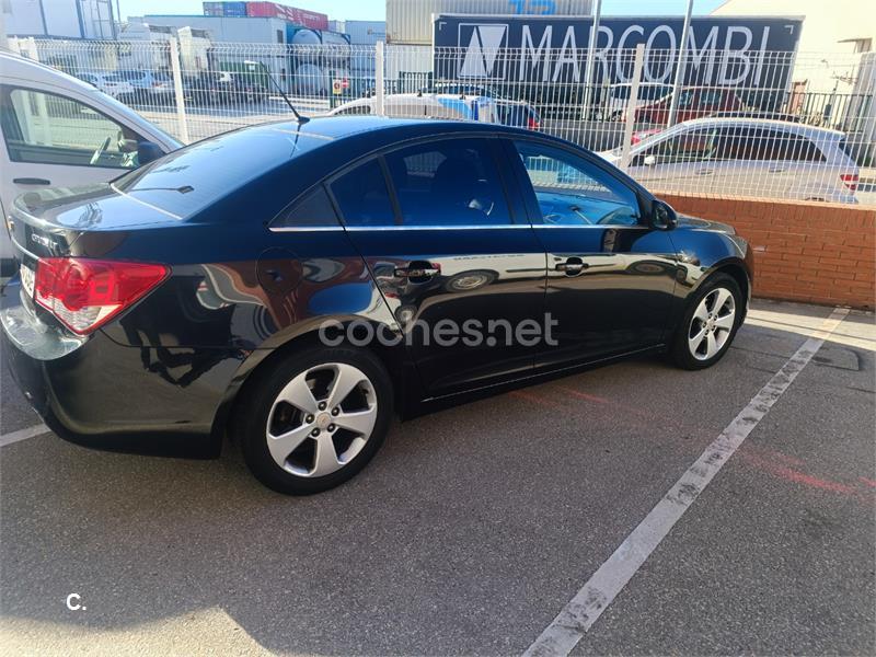 CHEVROLET Cruze 2.0 VCDi 16V LT