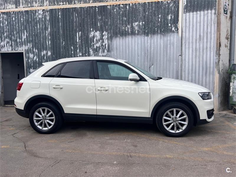 AUDI Q3 2.0 TDI quattro S tronic Advance