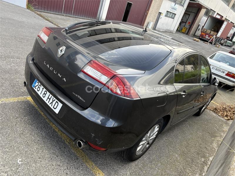 RENAULT Laguna Dynamique RLink 2.0 Energy dCi 130 eco2