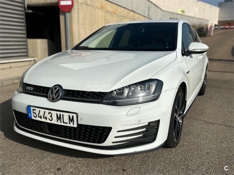 VOLKSWAGEN Golf GTD 2.0 TDI DSG BMT