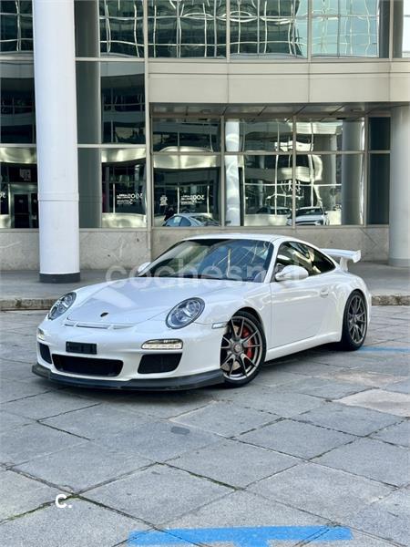 PORSCHE 911 GT3