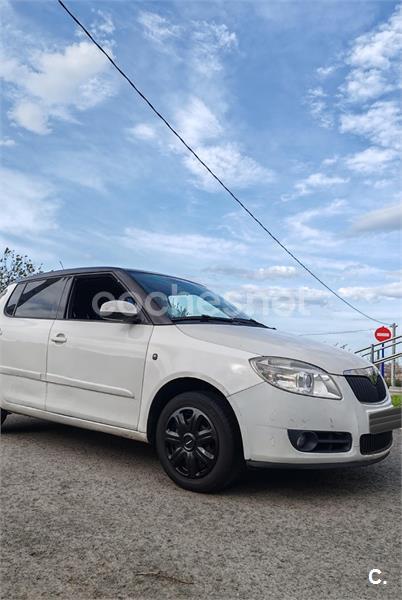 SKODA Fabia 1.2 Young