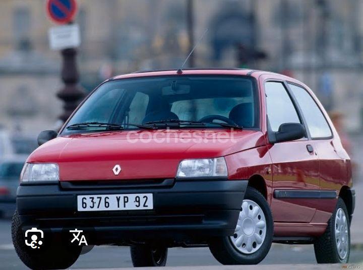 RENAULT Clio