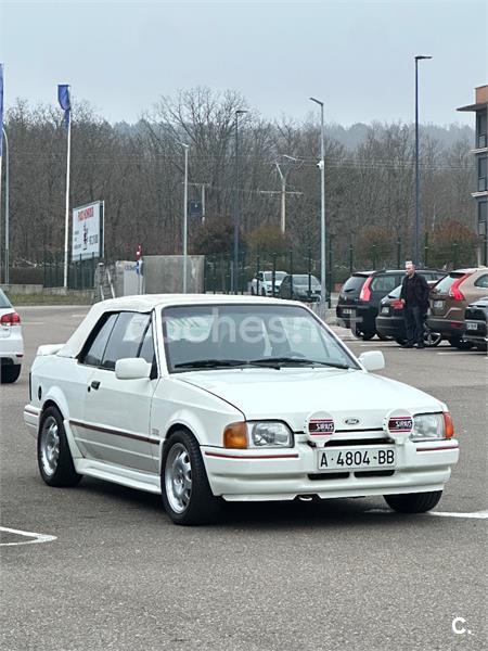 FORD Escort ESCORT CABRIO 1.6 XR3I