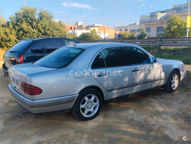 MERCEDES-BENZ Clase E