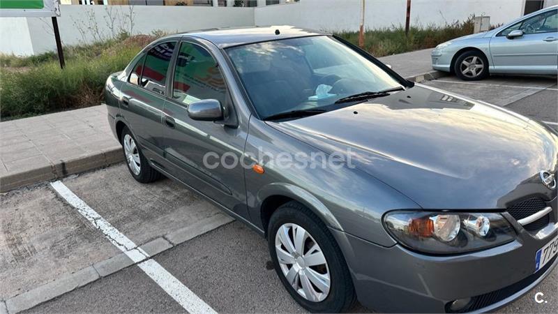 NISSAN Almera