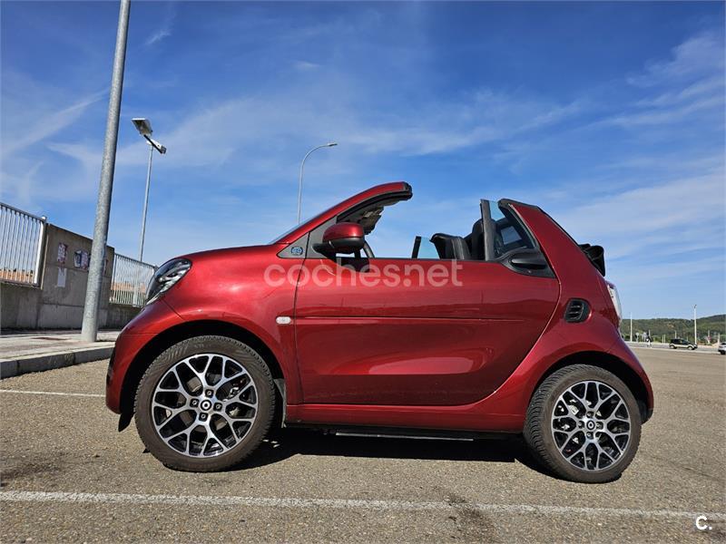 SMART fortwo 60kW81CV EQ cabrio