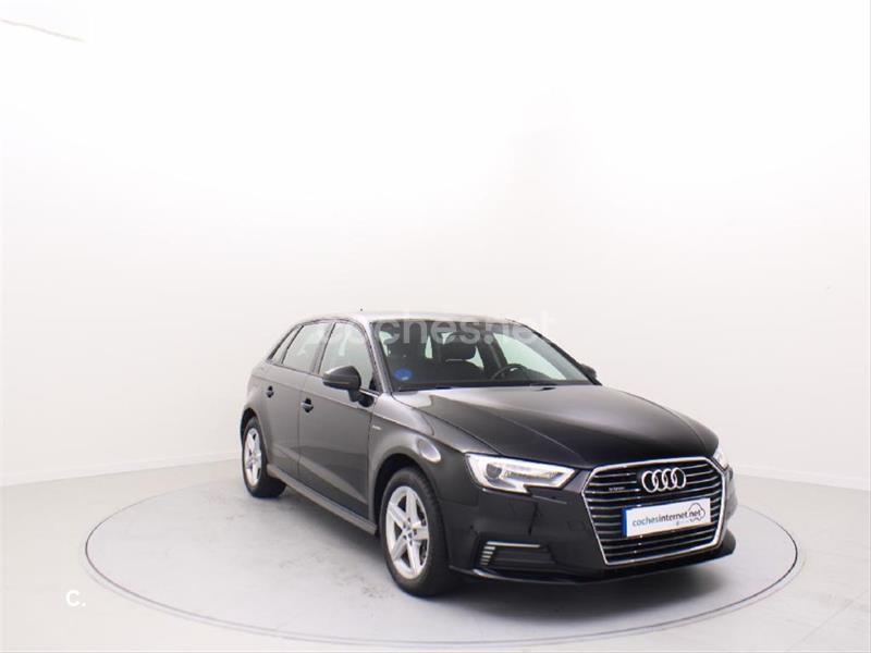 AUDI A3 Sportback Advanced 40 TFSI e S tro