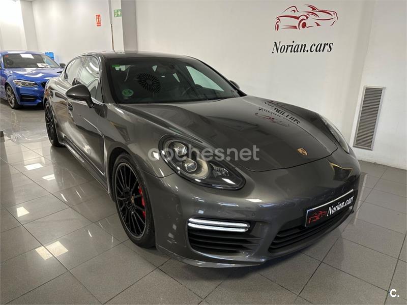 PORSCHE Panamera 4.8 GTS