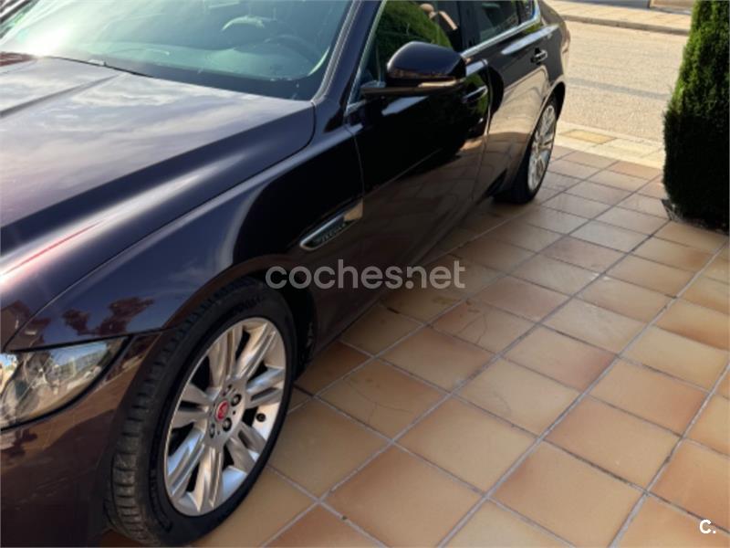 JAGUAR XF 2.0D Prestige Auto