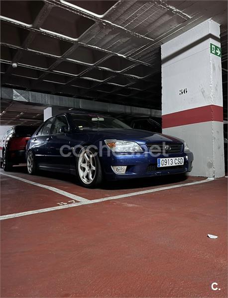 LEXUS IS200 2.0 President