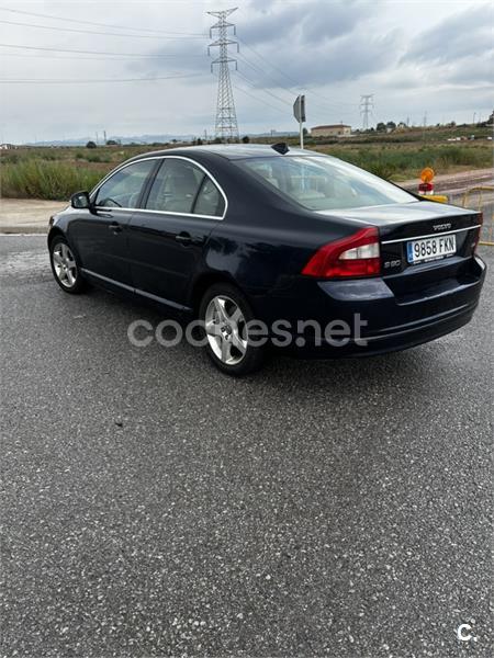 VOLVO S80 2.4D Momentum