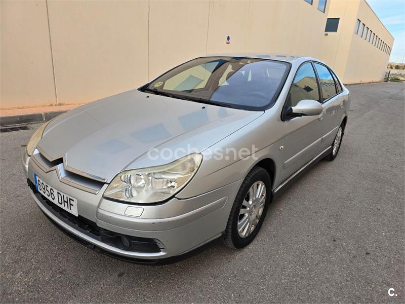 CITROEN C5 2.0i 16v Exclusive