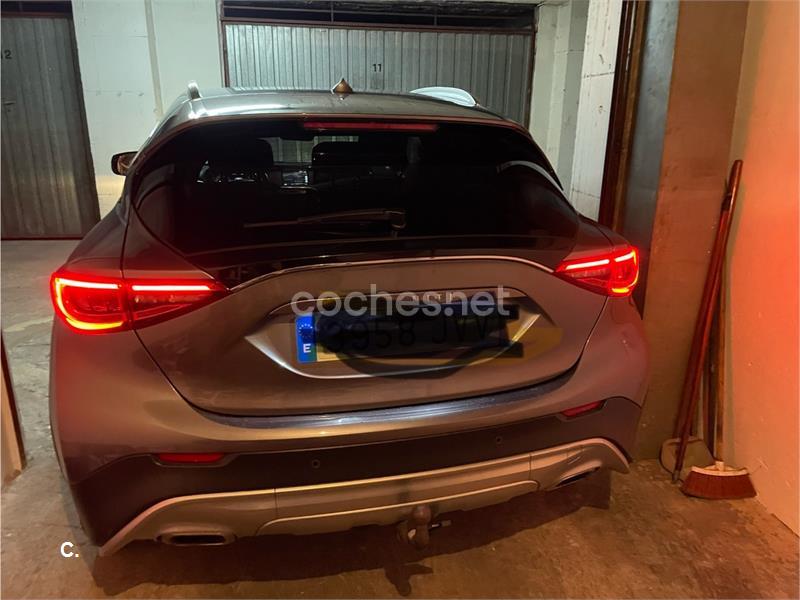 INFINITI QX30 2.2D PREMIUM TECH 7DCT AWD