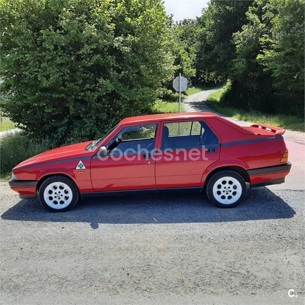 ALFA ROMEO 75 75 2.5 Q.V.