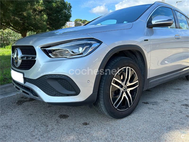 MERCEDES-BENZ GLA GLA 250 e