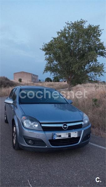 OPEL Astra 1.6 Enjoy