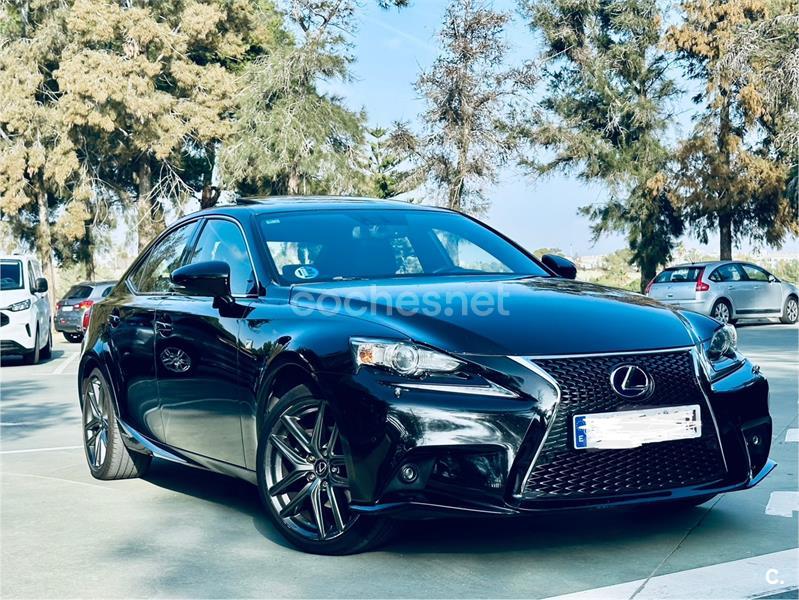 LEXUS IS 300h F Sport