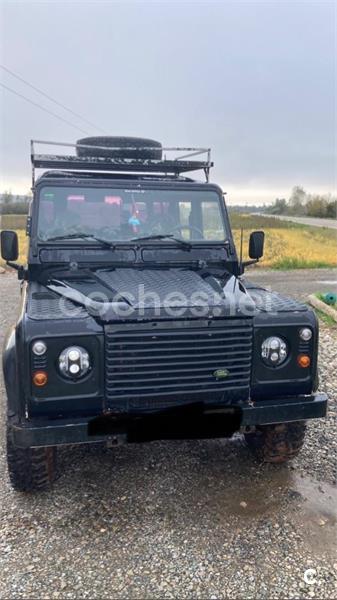 LAND-ROVER Defender