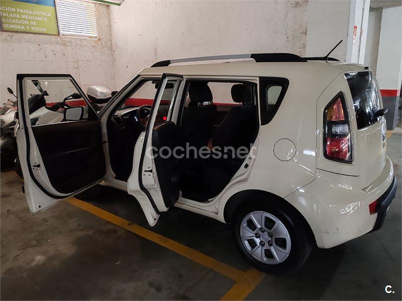 KIA Soul 1.6 DOHC Diva