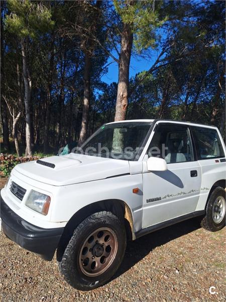 SUZUKI Vitara 1.9TD HARD TOP SUPERLUJO