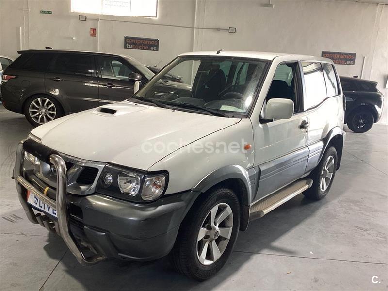 NISSAN Terrano 3.0DI Elegance