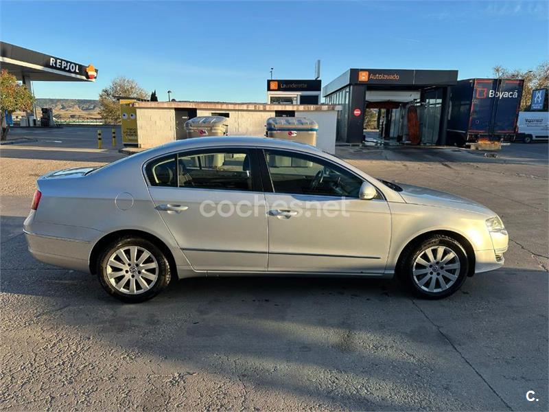 VOLKSWAGEN Passat 2.0 TDI DPF Edition Plus