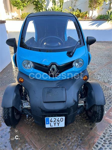 RENAULT Twizy