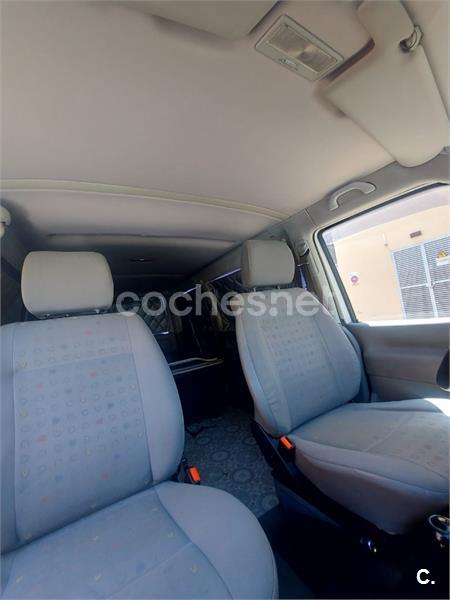 VOLKSWAGEN Caravelle Largo 1.9 TDI