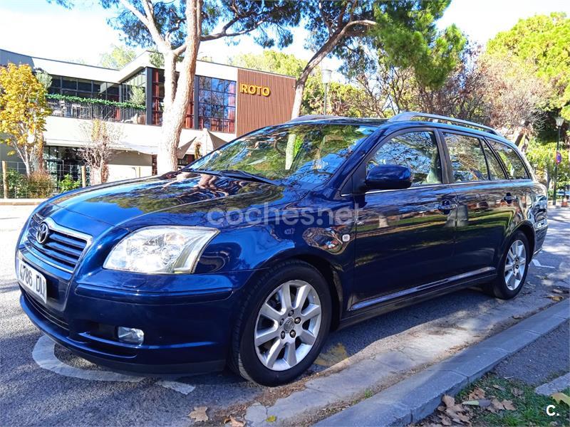 TOYOTA Avensis 2.2 D4D Executive