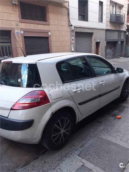 RENAULT Megane