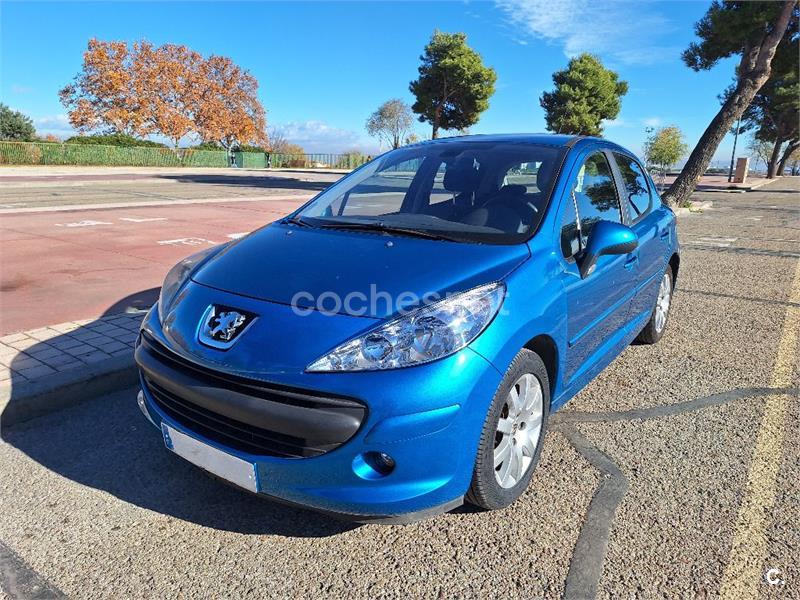 PEUGEOT 207 1.6 HDI XT Pack