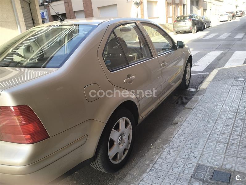 VOLKSWAGEN Bora 1.9 TDi Highline