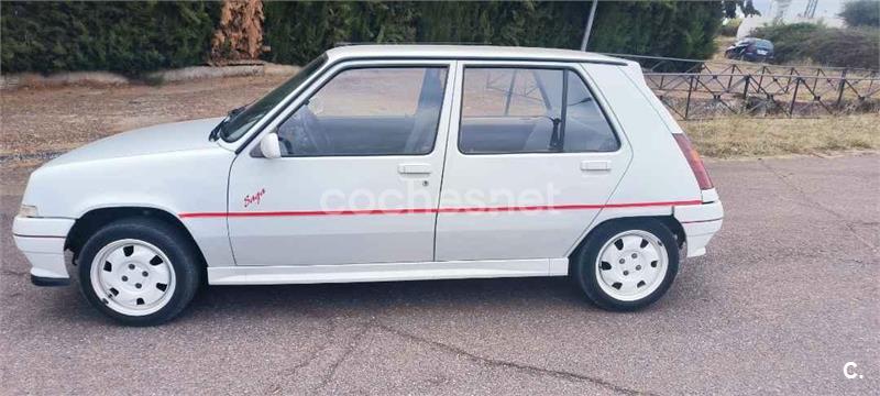 RENAULT 5