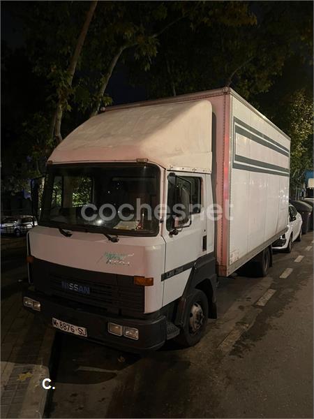 NISSAN CAMION L-35 CHASIS CABINA