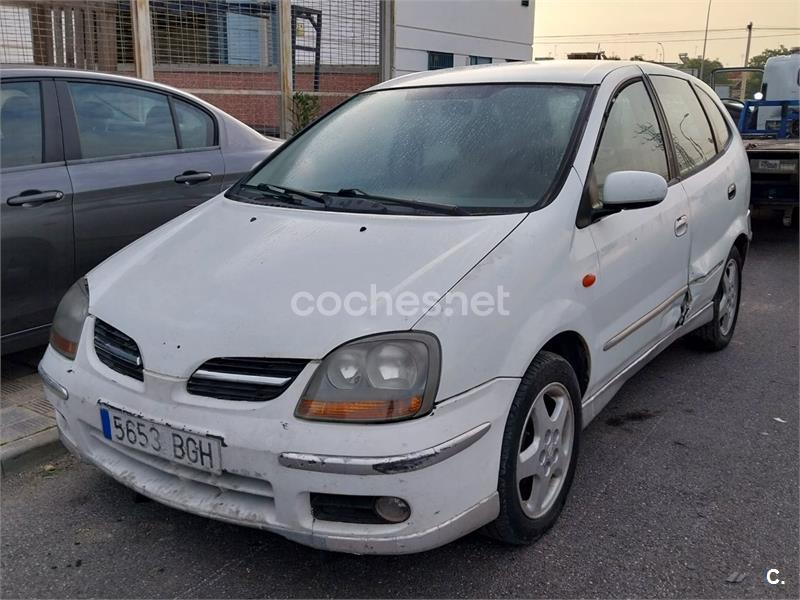 NISSAN Almera Tino 2.2dCi 112 Acenta